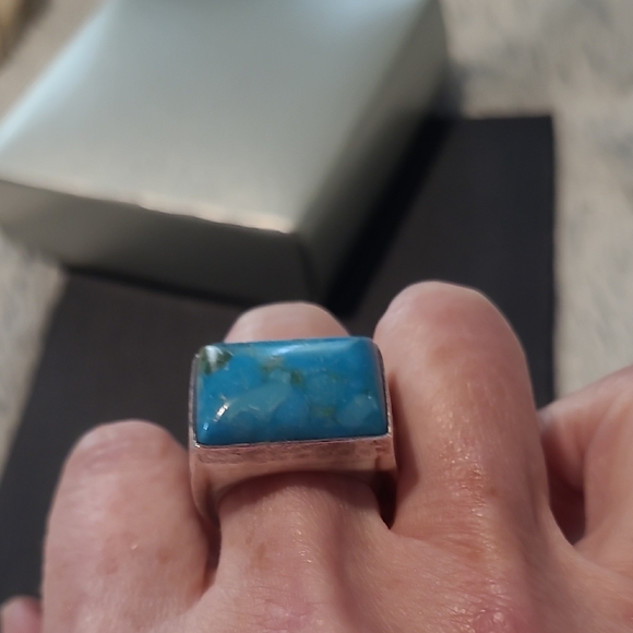 Lois Hill Rare Sterling and Turquoise Ring - Picture 7 of 10